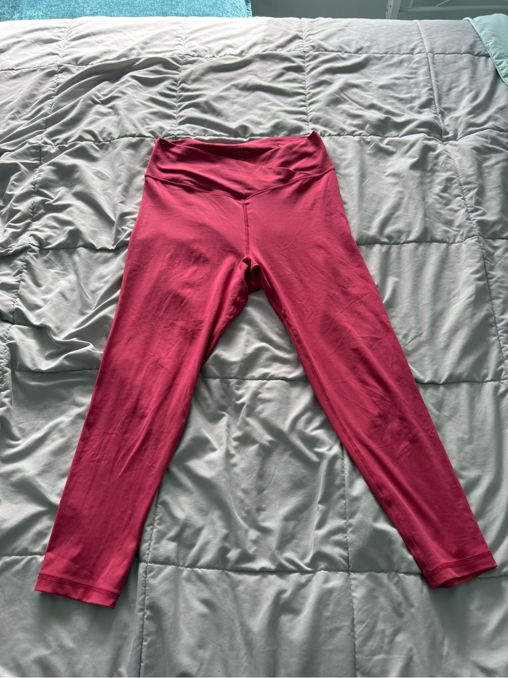 American Eagle Lightweight Everything Legging